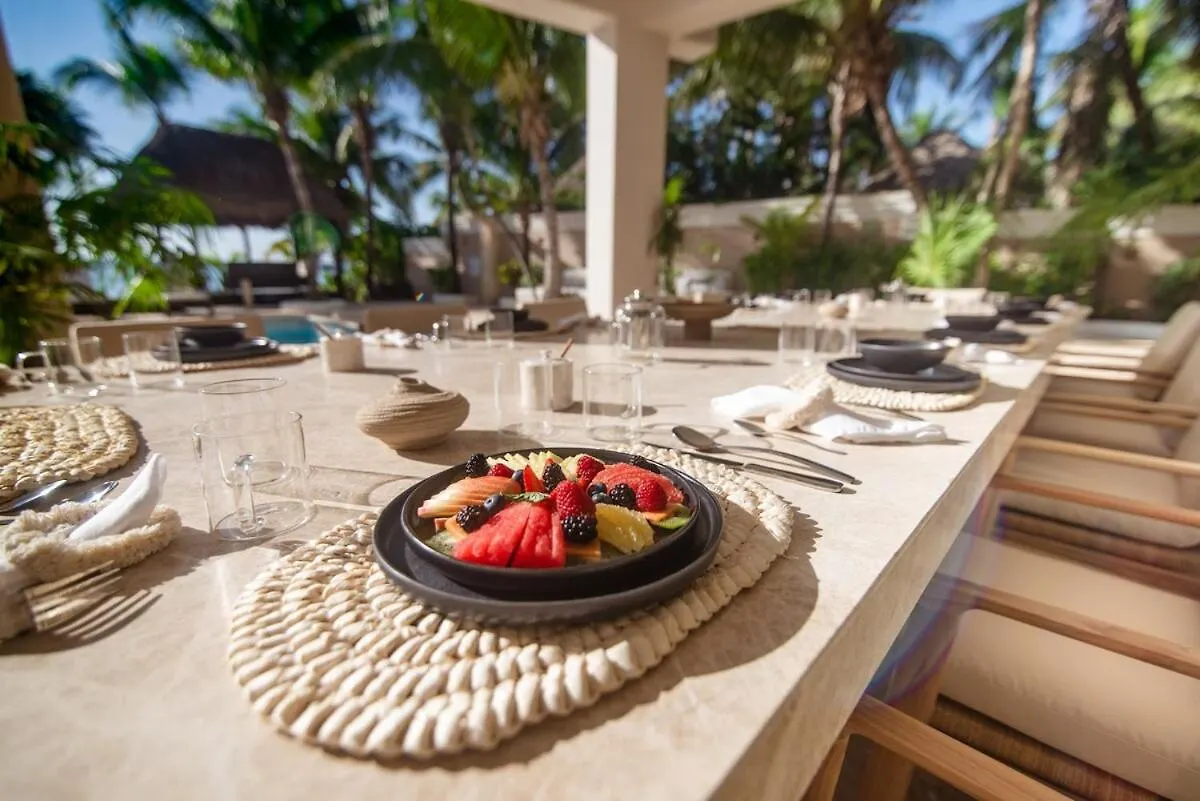 Beachfront Staff N Cook, Luxury 8 Bed Villa In Tulum Balcheil
